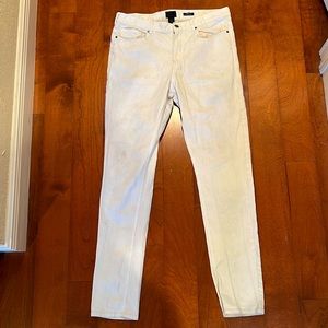 H&M white skinny jeans